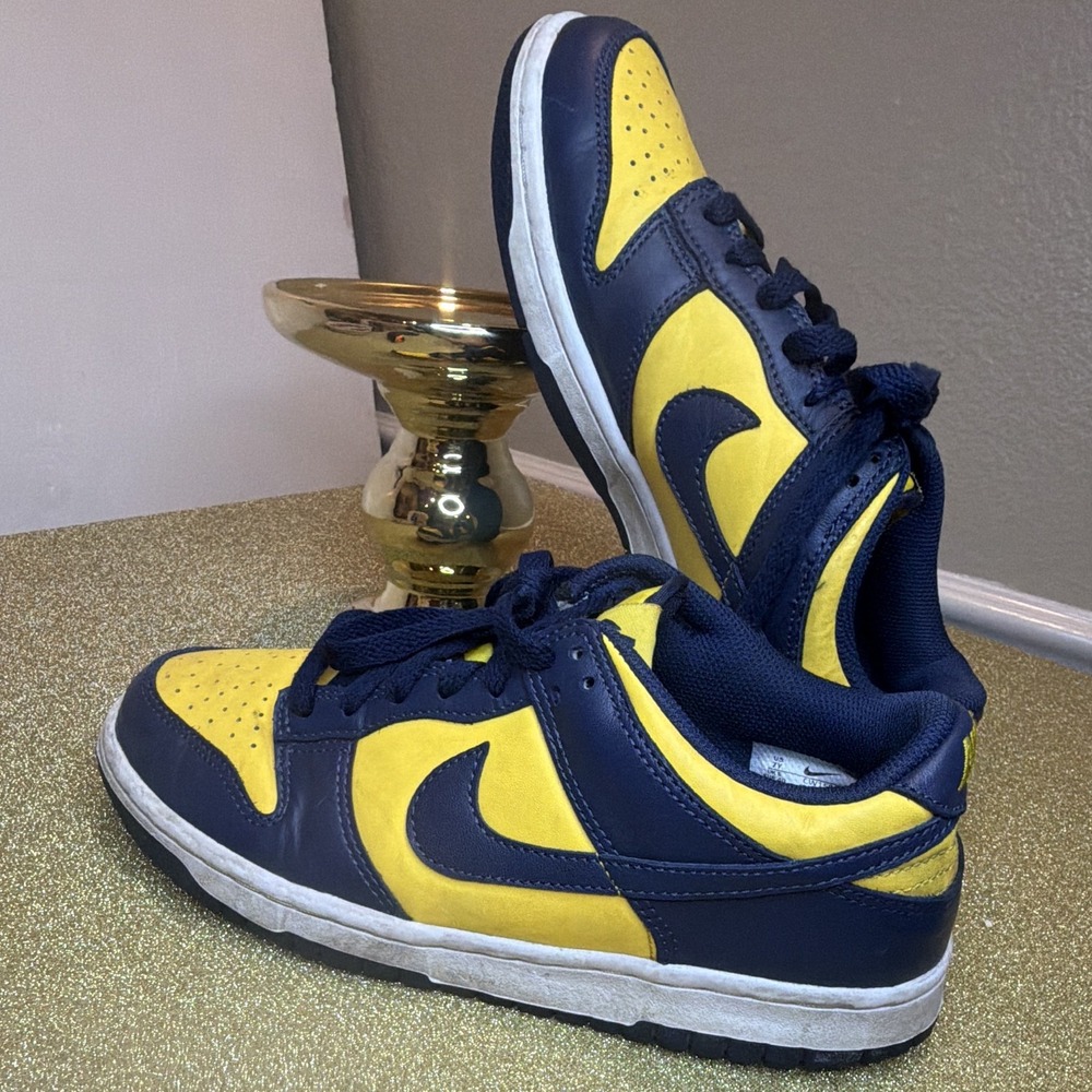 Nike Dunk Low Unisex Kids Low Top Sneakers Yellow/Blue Leather US 7 CW1590-700 - Picture 3 of 6